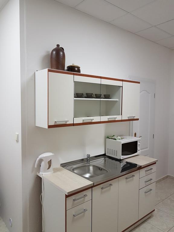 Apartmany U Dvora ยีห์ลาวา ภายนอก รูปภาพ