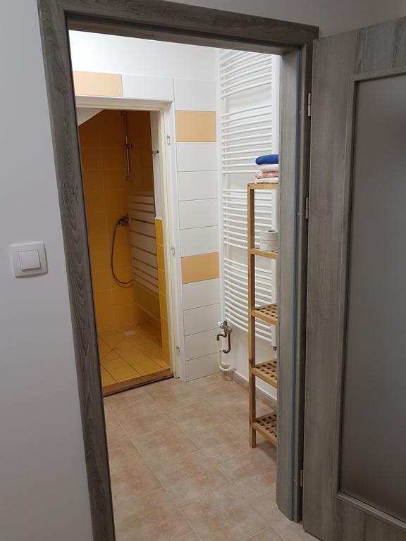 Apartmany U Dvora ยีห์ลาวา ภายนอก รูปภาพ